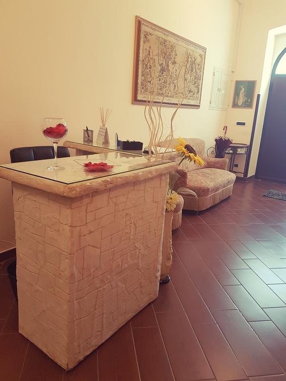 Simpson - Aeroporto Di Bari - Affittacamere Extérieur photo