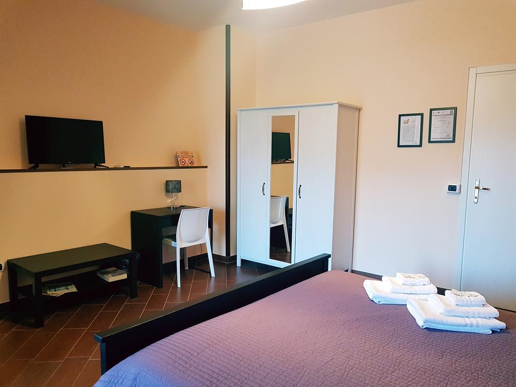 Simpson - Aeroporto Di Bari - Affittacamere Extérieur photo